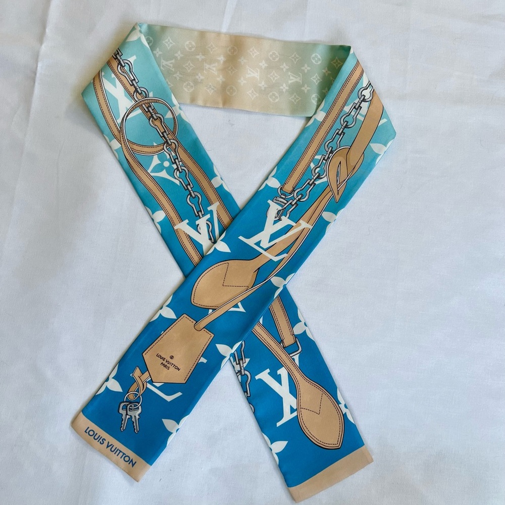 Louis Vuitton Silk Monogram Gradient Bandeau Blue - image 1